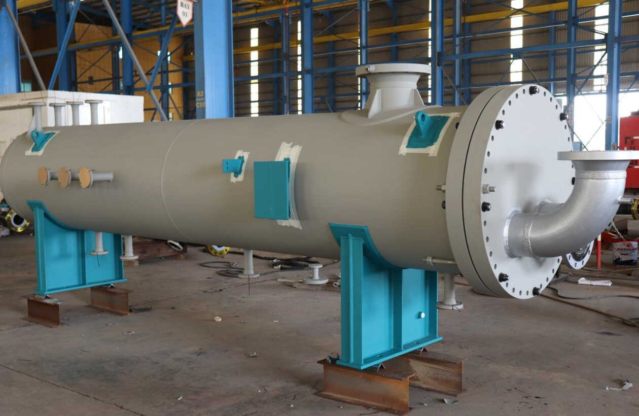 ASME Pressure Vessel Complete Back Reboiler Surge Drum